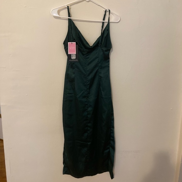 NWT Petite emerald green strappy satin cowl midi dress pretty little thing PLT - Picture 7 of 10